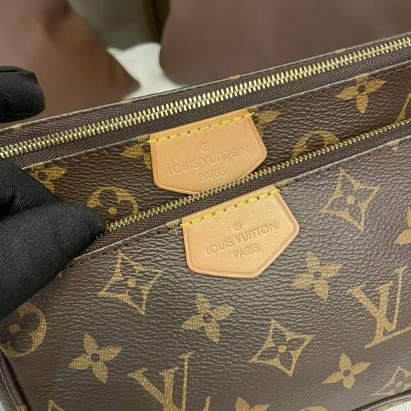 Louis Vuitton Shoulder Bag - Picture 4 of 9